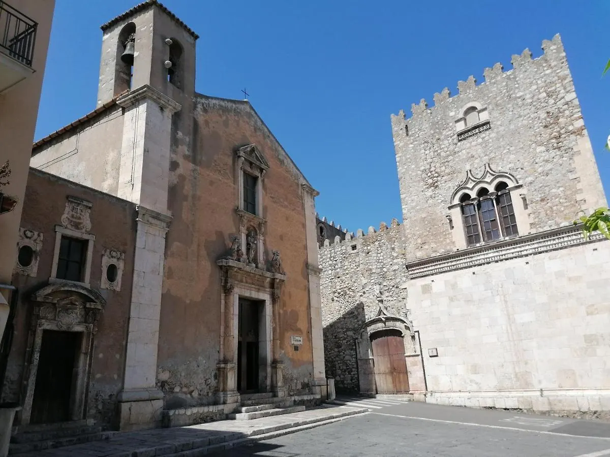 Apartamento Al Bajah Loft monovano con requisiti Hotel Taormina