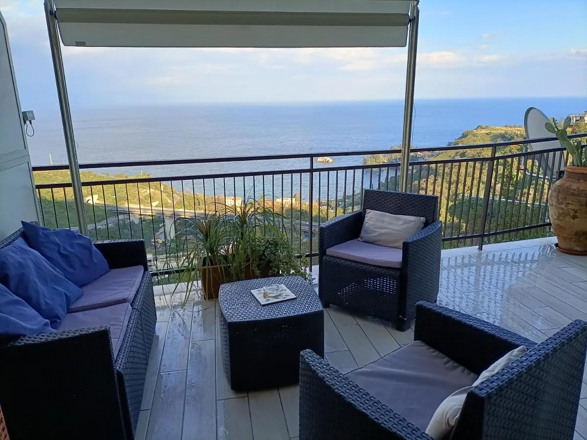 Al Bajah Loft Monovano Con Requisiti Hotel Taormina 0*,